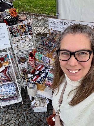 Dnes a zítra @dyzajnmarket na Výstavišti v Holešovicích. Oba dny od 10 do 18 hodin. Kdo se staví? 👋 #magsbags...